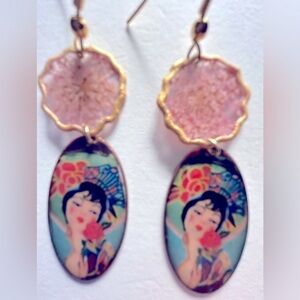 Earrings NWOT Artisan Mantilla Rosa, Copper enamel, dried flowers, 3”, hook,OOAK